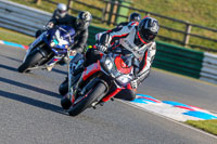 PJM-Wedding-Photography;enduro-digital-images;event-digital-images;eventdigitalimages;mallory-park;mallory-park-photographs;mallory-park-trackday;mallory-park-trackday-photographs;no-limits-trackdays;peter-wileman-photography;racing-digital-images;trackday-digital-images;trackday-photos